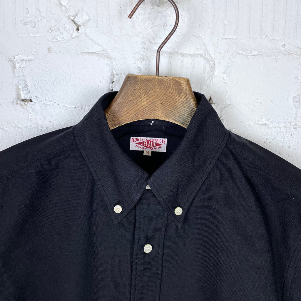 https://www.stuf-f.com/media/image/1c/1b/59/jelado-madison-shirt-black-2.jpg