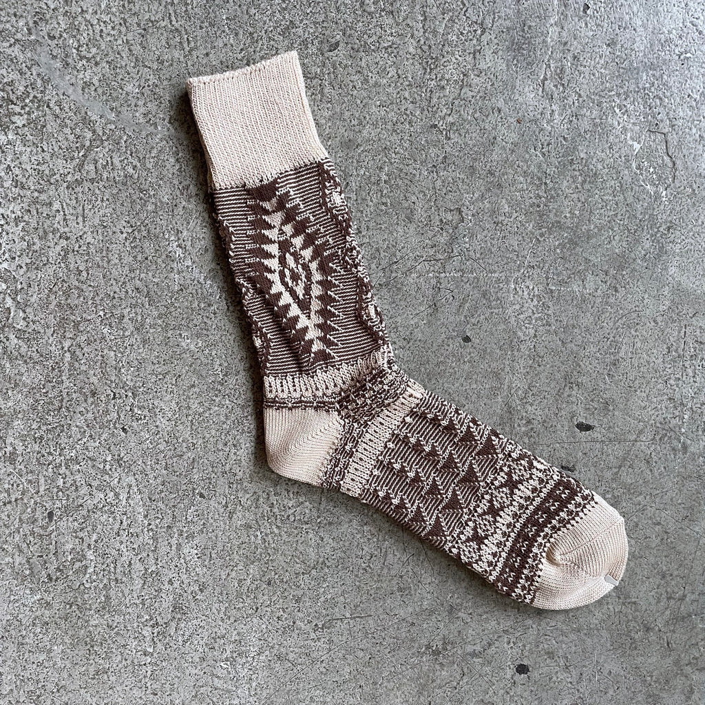 https://www.stuf-f.com/media/image/83/76/c2/jelado-salem-socks-mocha-1.jpg