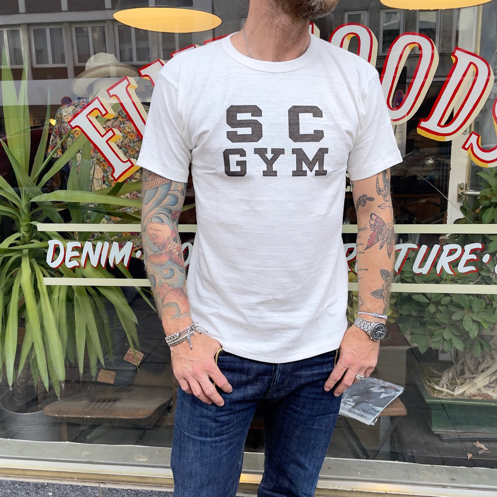 https://www.stuf-f.com/media/image/31/3d/3f/john-gluckow-jg-cs06-sc-gym-t-shirt-off-white-4.jpg