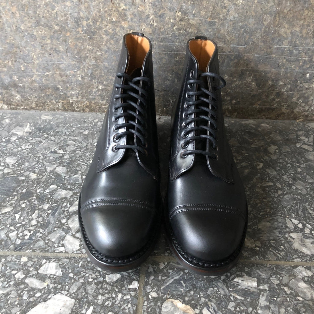 https://www.stuf-f.com/media/image/6e/43/7f/joseph-cheaney-jarrow-r-derby-boot-in-black-chromexcel-leather-4.jpg