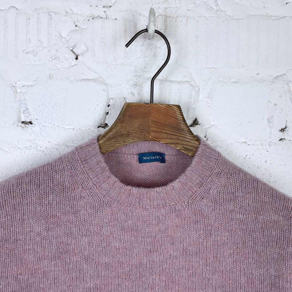 https://www.stuf-f.com/media/image/42/35/4f/mallochs-pink-haar-wreay-shetland-wool-crew-10euu8yq9Cd1mA.jpg