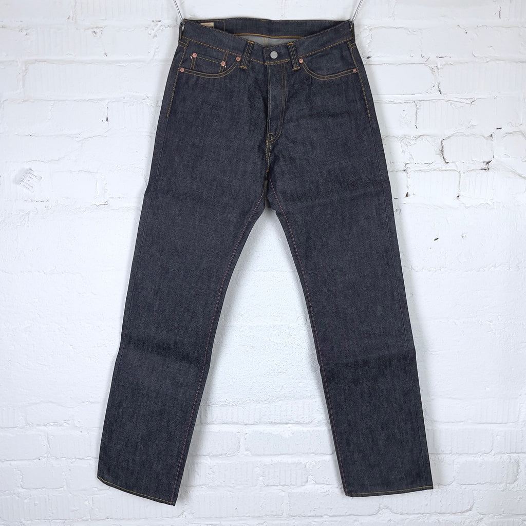 https://www.stuf-f.com/media/image/e4/c5/34/momotaro-0906-v-wide-jeans-5.jpg