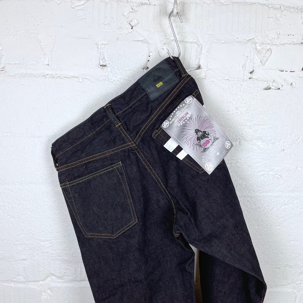 https://www.stuf-f.com/media/image/63/96/be/momotaro-15thl06-15th-anniversary-selvedge-jeans-natural-tapered-1.jpg