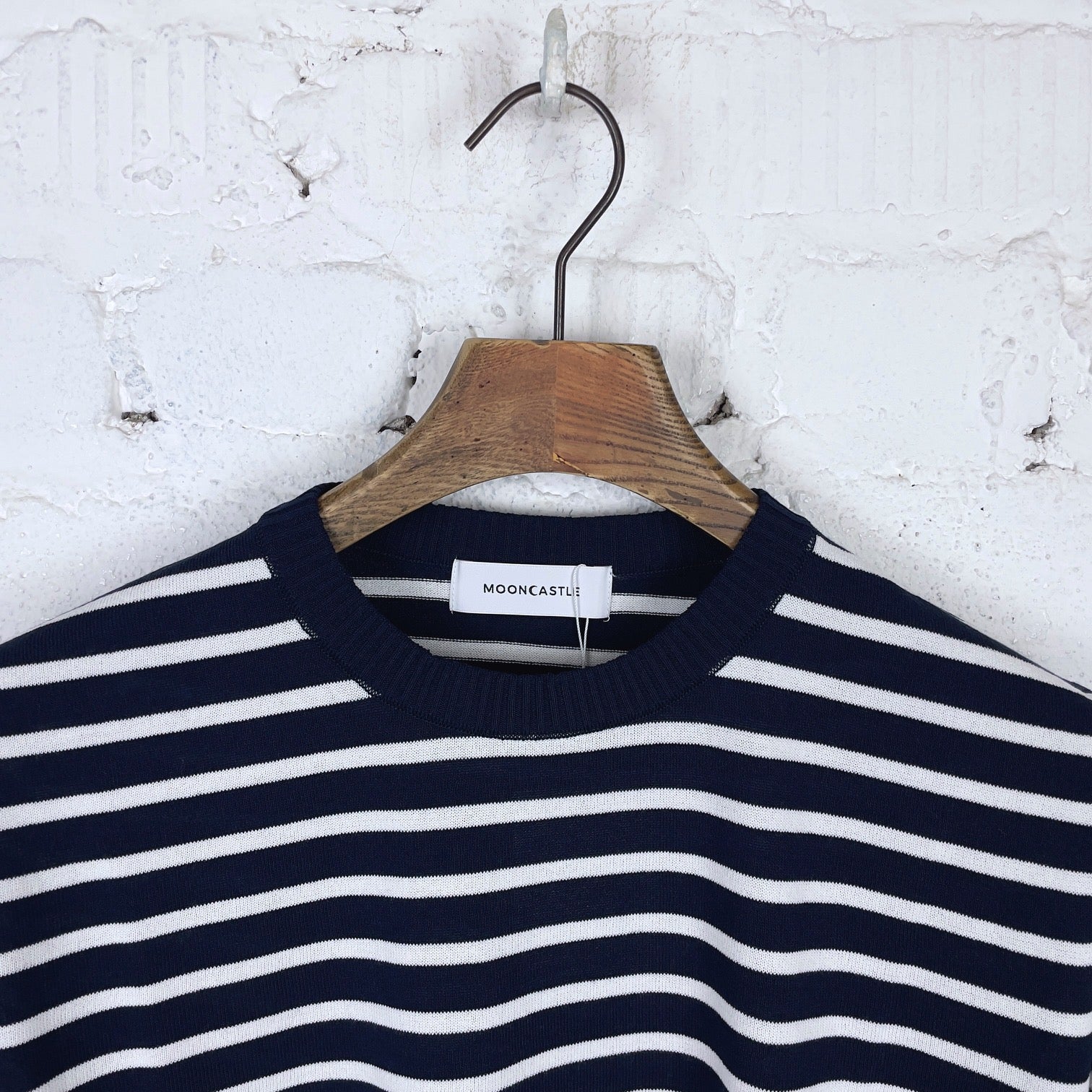 mc22 ice cotton long border crewneck navy/off-white mooncastle