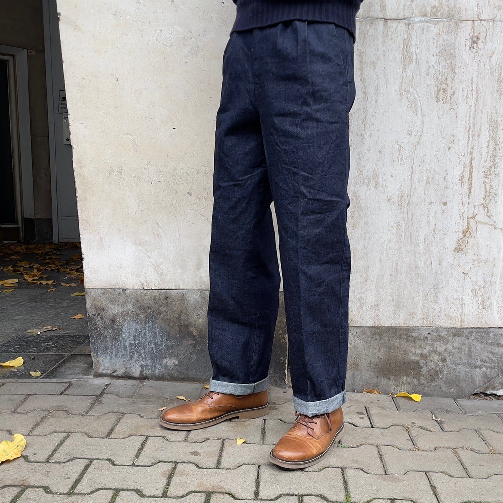 https://www.stuf-f.com/media/image/08/d4/82/nimude-guru-denim-trousers-7.jpg