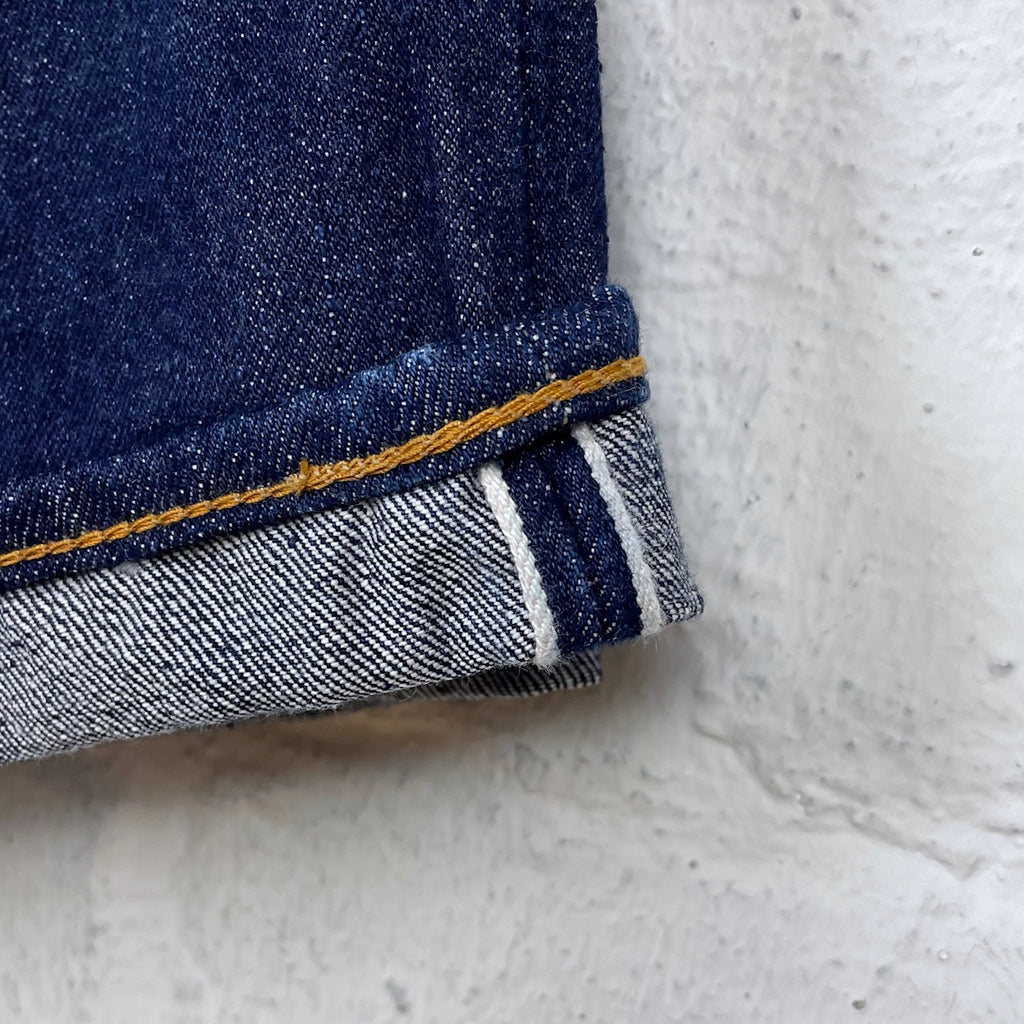 https://www.stuf-f.com/media/image/7c/fb/6c/orslow-105-jeans-1.jpg