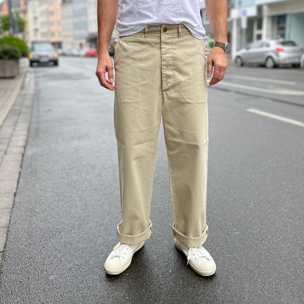 https://www.stuf-f.com/media/image/4e/32/e9/orslow-vintage-fit-army-trousers-khaki-6.jpg