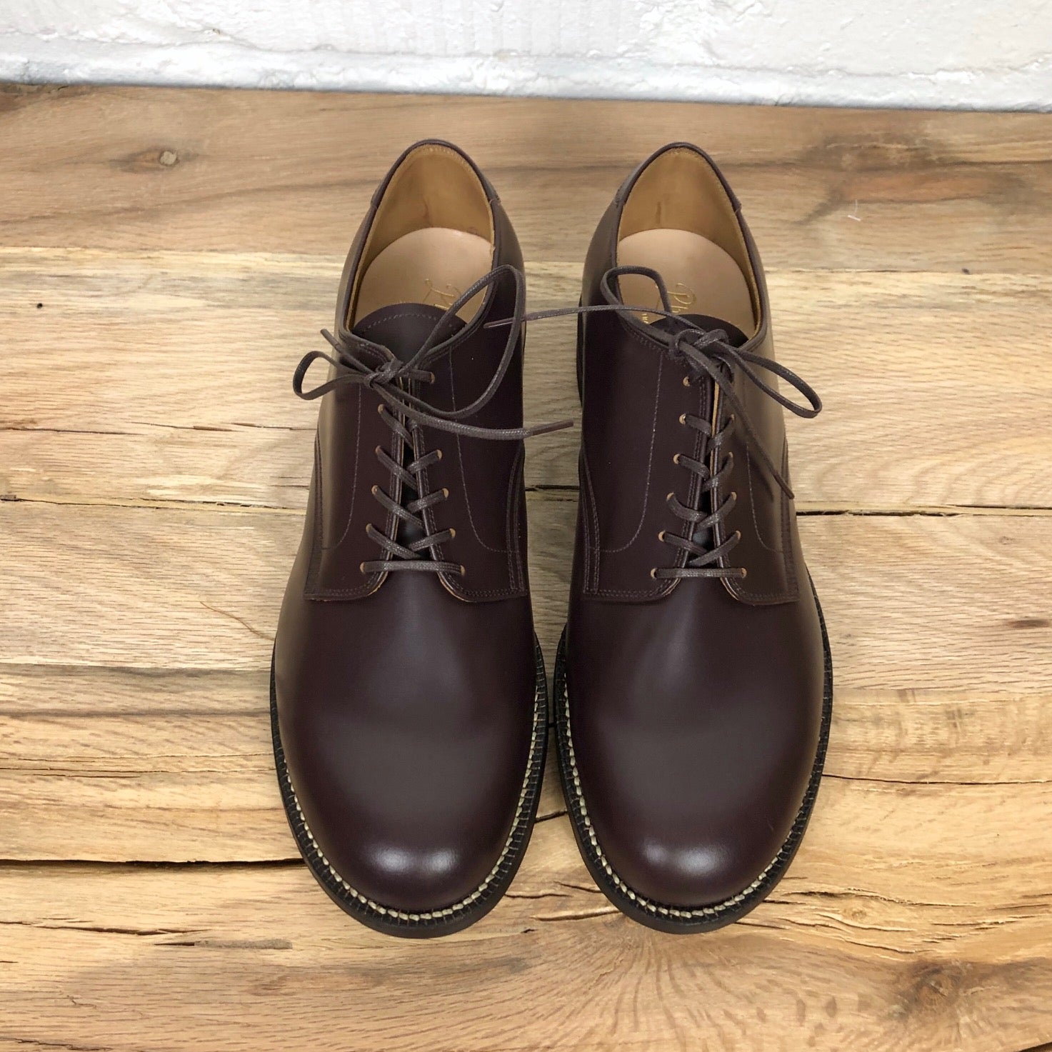 phigvel makers co. | service shoes burgundy