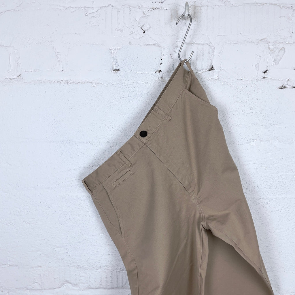 https://www.stuf-f.com/media/image/f6/cc/9f/portuguese-flannel-labura-trousers-sand-4.jpg