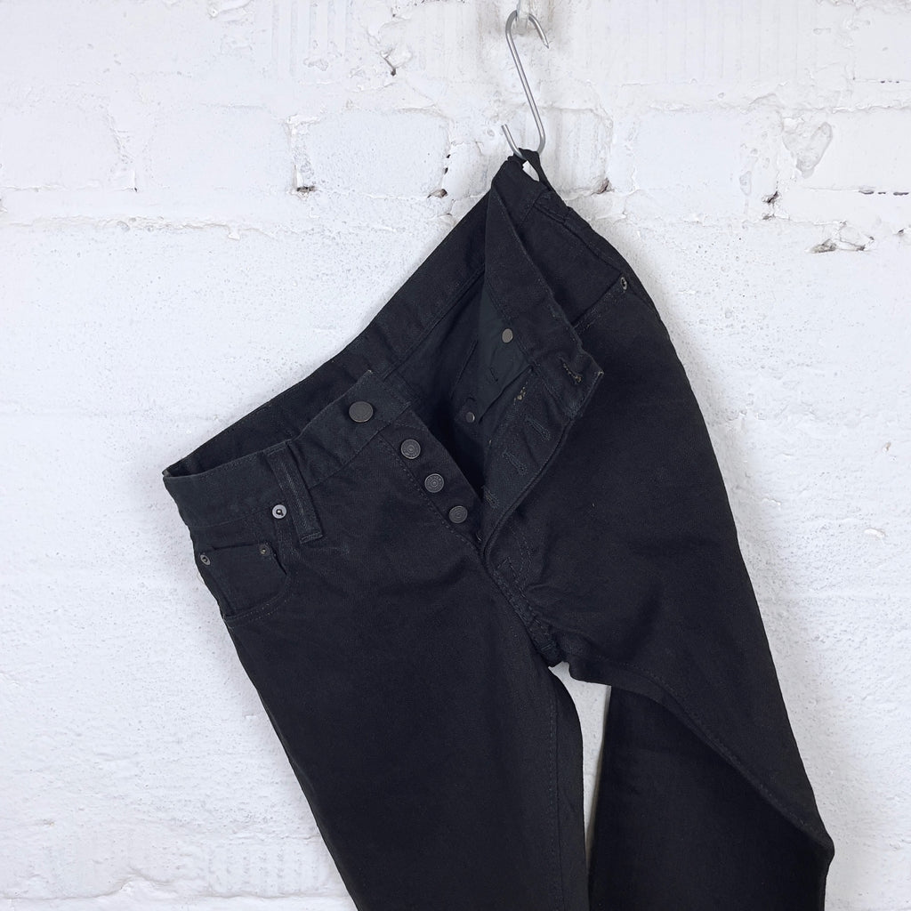 https://www.stuf-f.com/media/image/8b/95/5c/pure-blue-japan-tcd-013-bk-14oz-teacore-black-selvedge-jeans-weft-black-slim-tapered-1.jpg