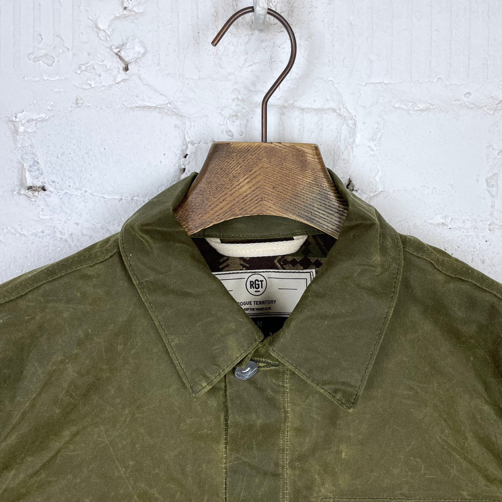 https://www.stuf-f.com/media/image/66/1b/9a/rogue-territory-lined-ridgeline-supply-jacket-waxed-hunter-green-2.jpg