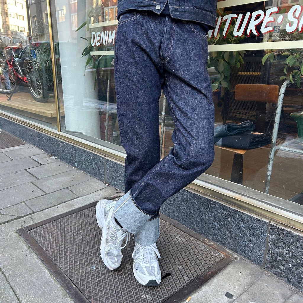 https://www.stuf-f.com/media/image/79/90/91/samurai-jeans-s510hx-47-regular-straight-jeans-selvedge-indigo-15oz-8.jpg