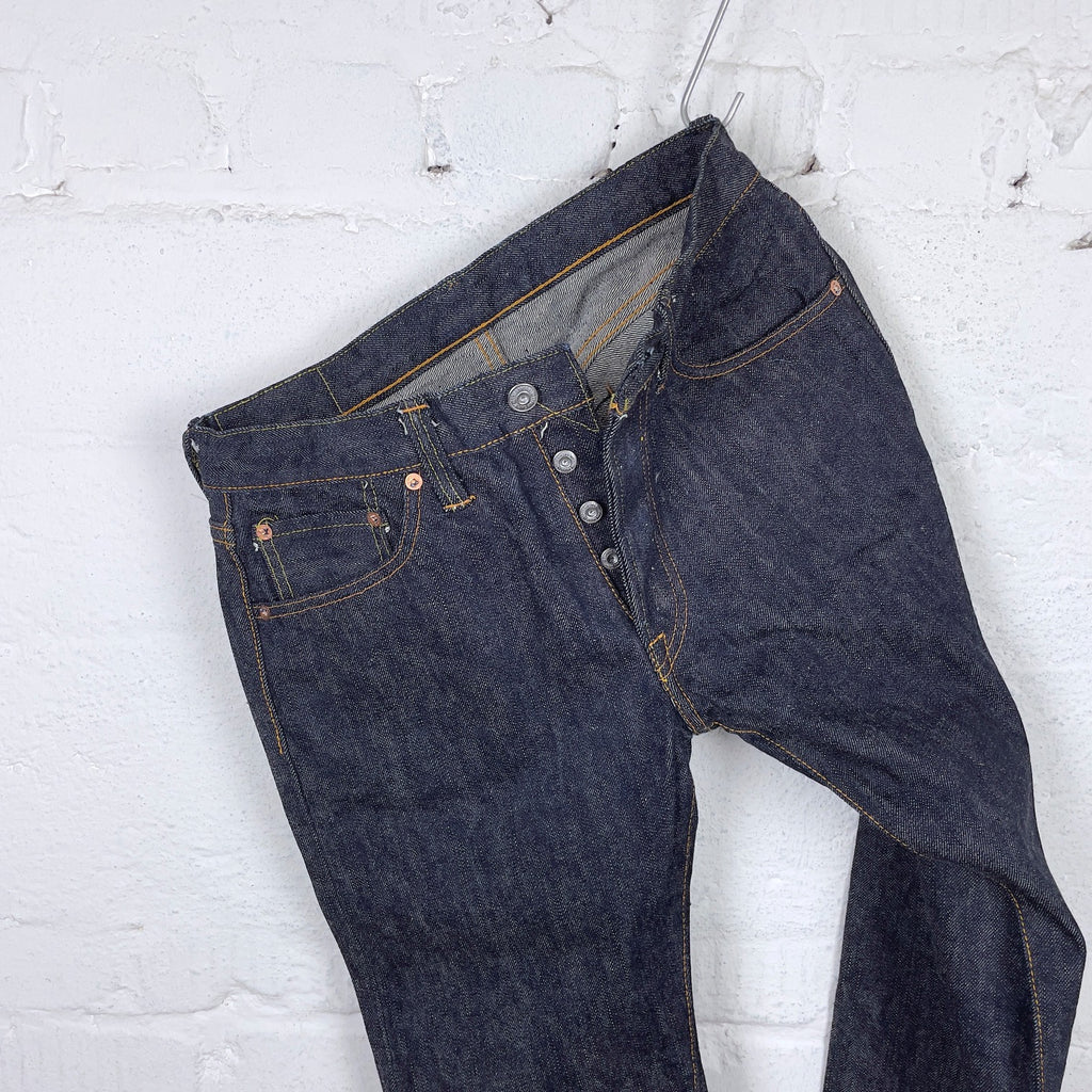 https://www.stuf-f.com/media/image/5d/47/ae/samurai-jeans-s511xx19ozii-19oz-selvedge-denim-slim-tapered-fit-5.jpg