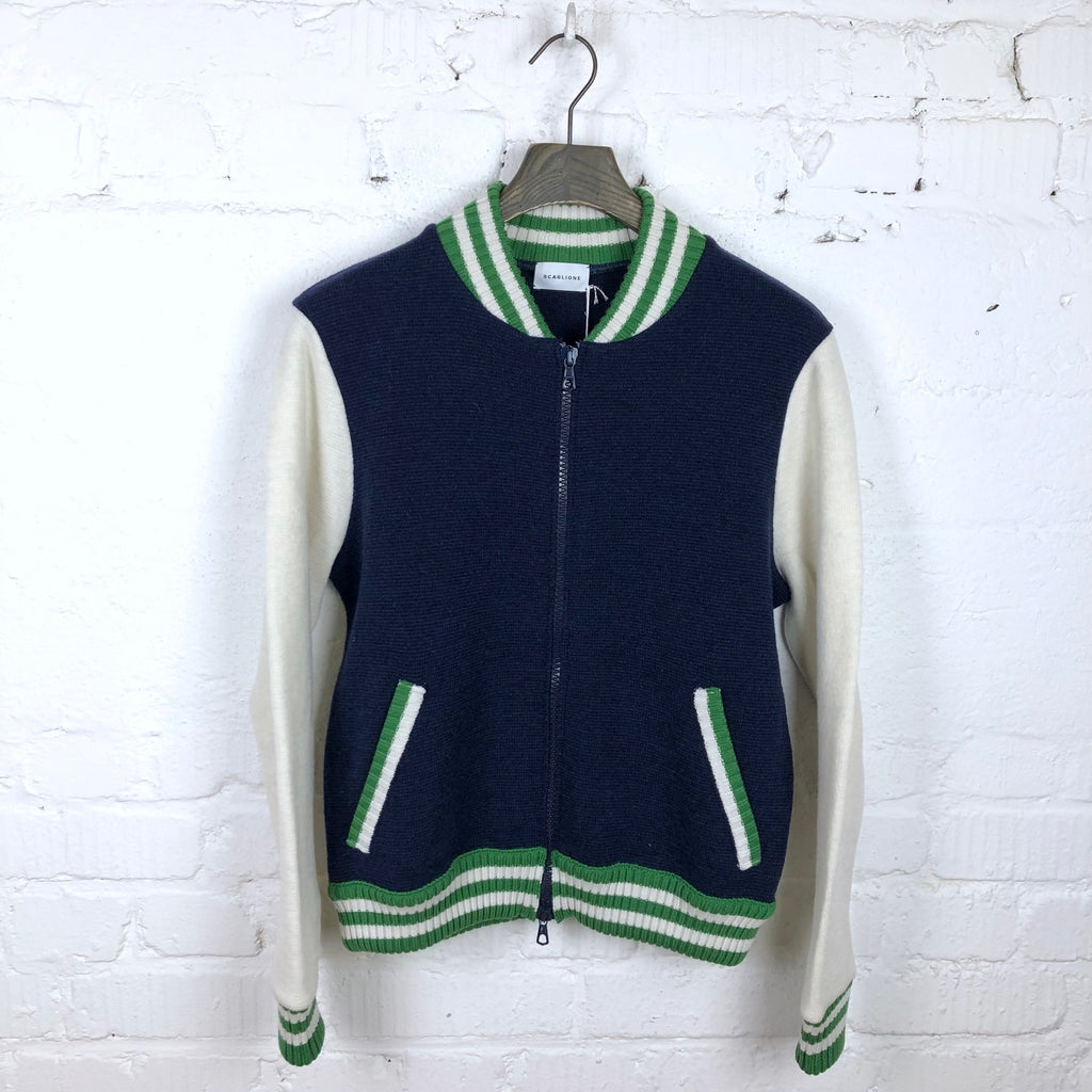 https://www.stuf-f.com/media/image/0b/6d/f4/scaglione-bomber-college-navy-1.jpg