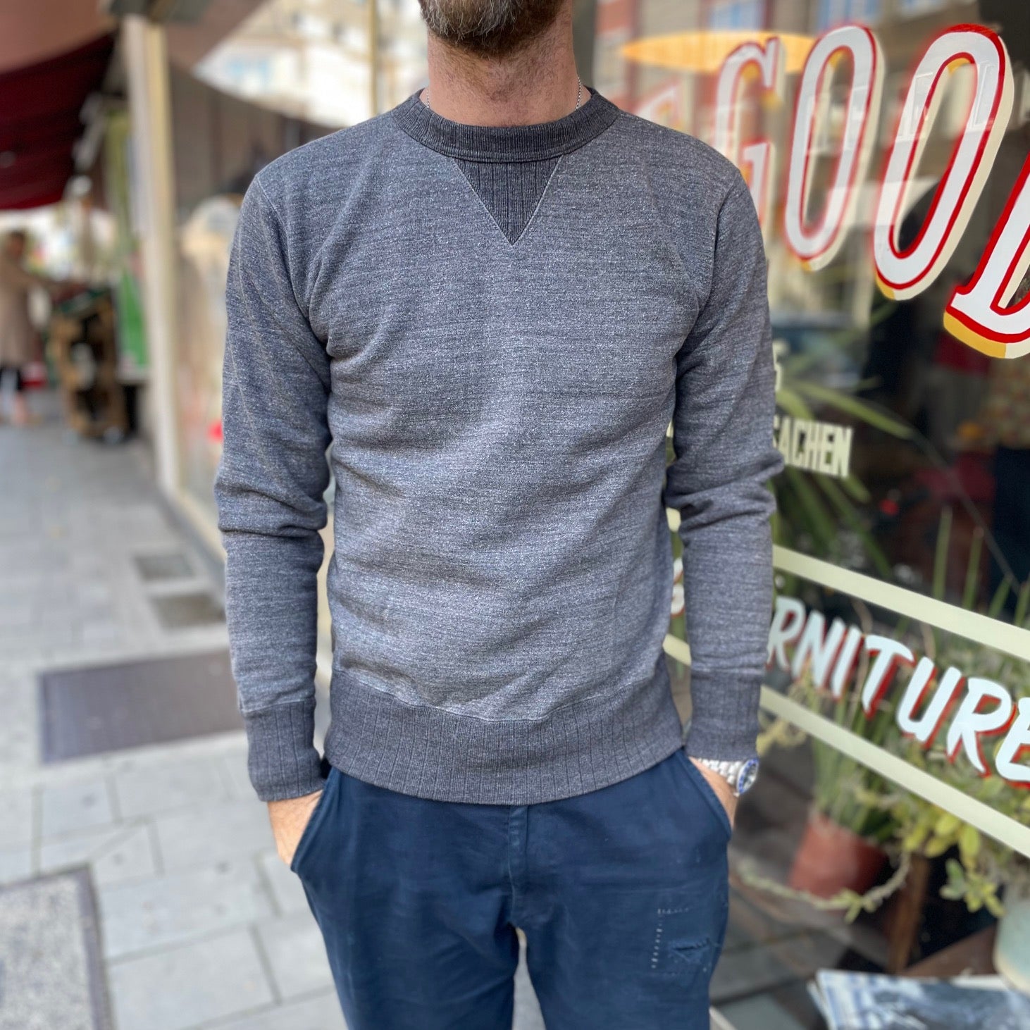 9885 suvin gold loopwheeled sweatshirt - heather black | studio d