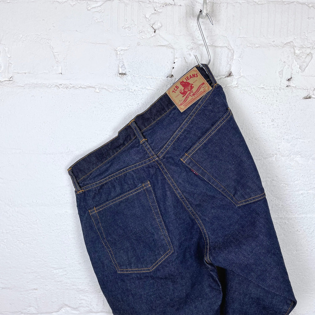 https://www.stuf-f.com/media/image/3b/41/83/tcb-505-jeans-4.jpg
