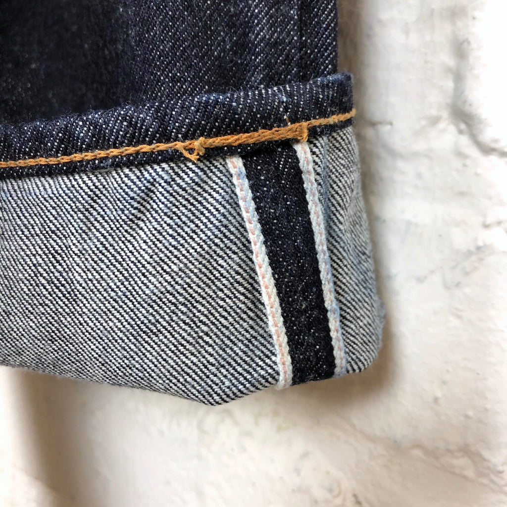 https://www.stuf-f.com/media/image/17/15/8d/tcb-slim-r-50s-jeans-2.jpg