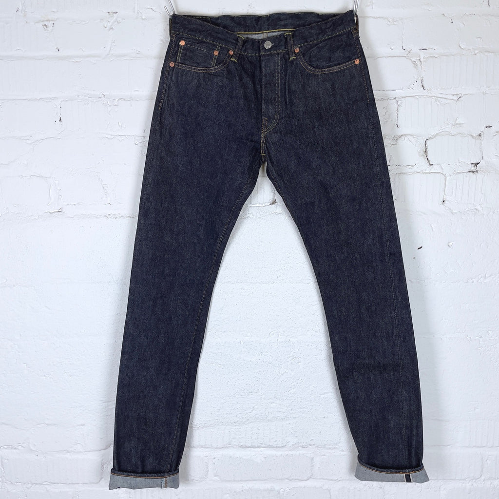 https://www.stuf-f.com/media/image/09/f1/68/tcb-slim-r-50s-jeans-4SFcvc6zUi1dVt.jpg