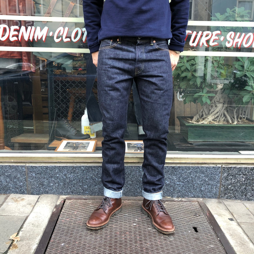 https://www.stuf-f.com/media/image/9d/39/10/tcb-slim-r-50s-jeans-4.jpg