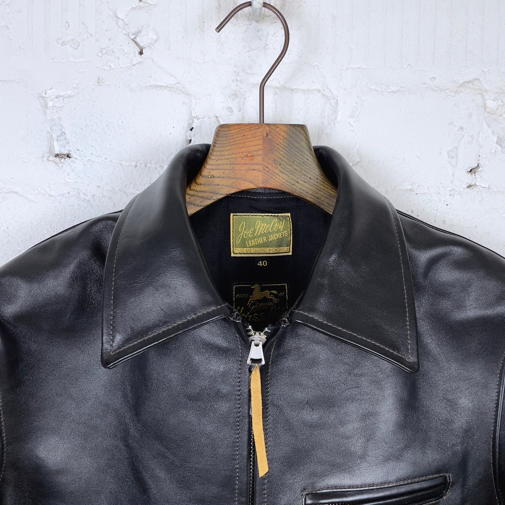 https://www.stuf-f.com/media/image/d7/47/6c/the-real-mccoys-30s-leather-sports-jacket-nelson-black-2.jpg