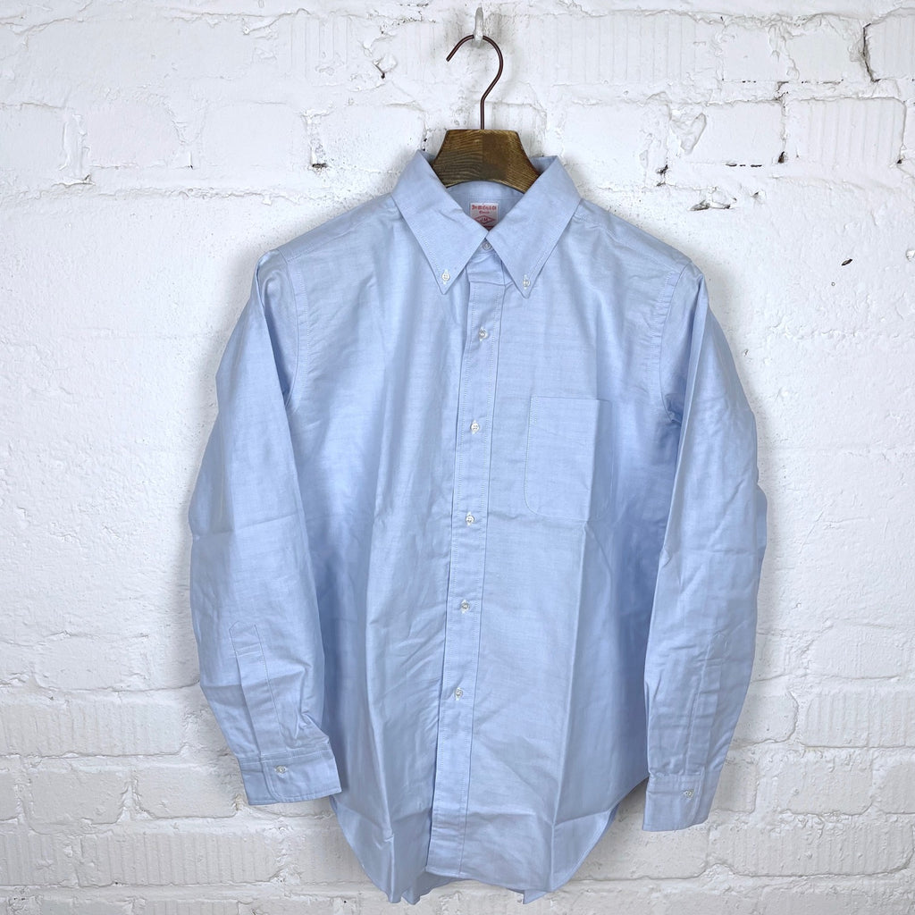 https://www.stuf-f.com/media/image/14/04/4d/the-real-mccoys-joe-mccoy-button-down-shirt-light-blue-3.jpg