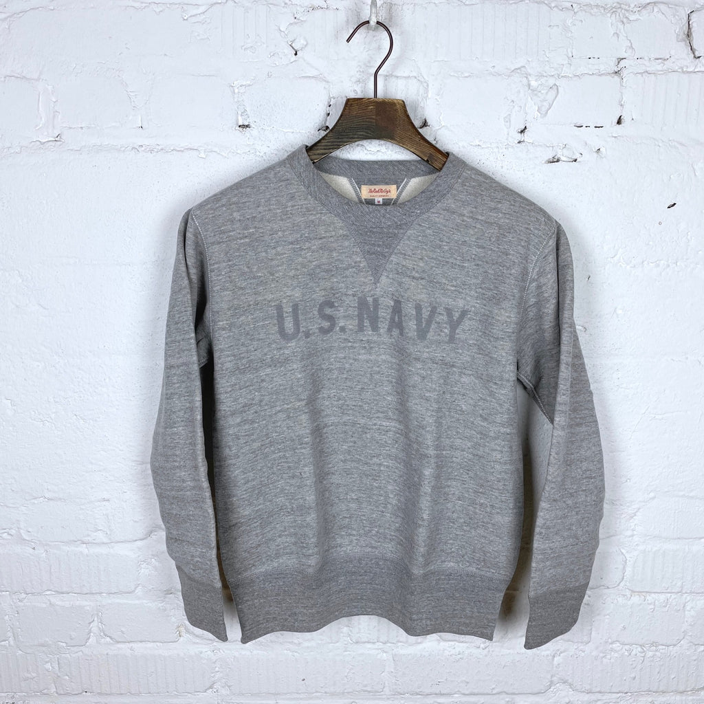 https://www.stuf-f.com/media/image/57/4c/94/the-real-mccoys-military-print-sweatshirt-us-navy-reflector-1.jpg