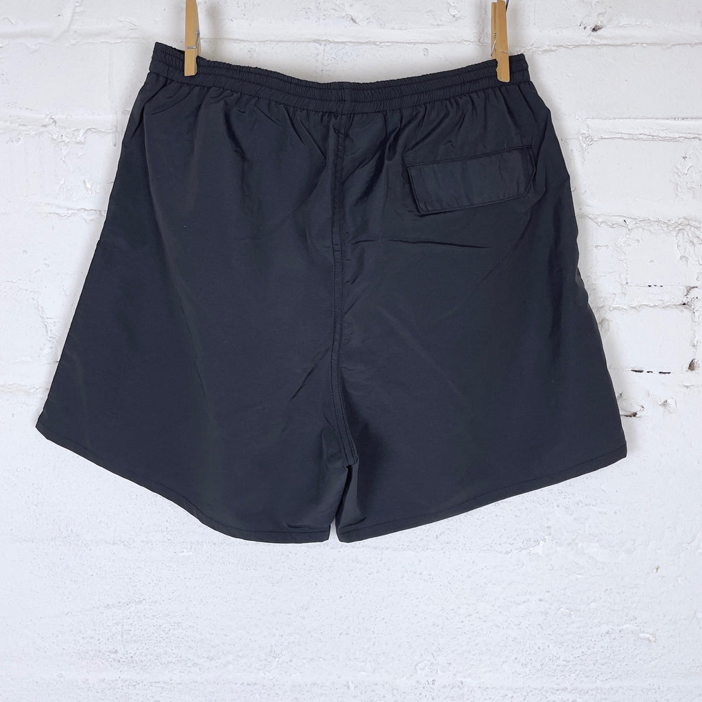 https://www.stuf-f.com/media/image/6f/e9/55/the-real-mccoys-nylon-mesh-hiking-shorts-3.jpg