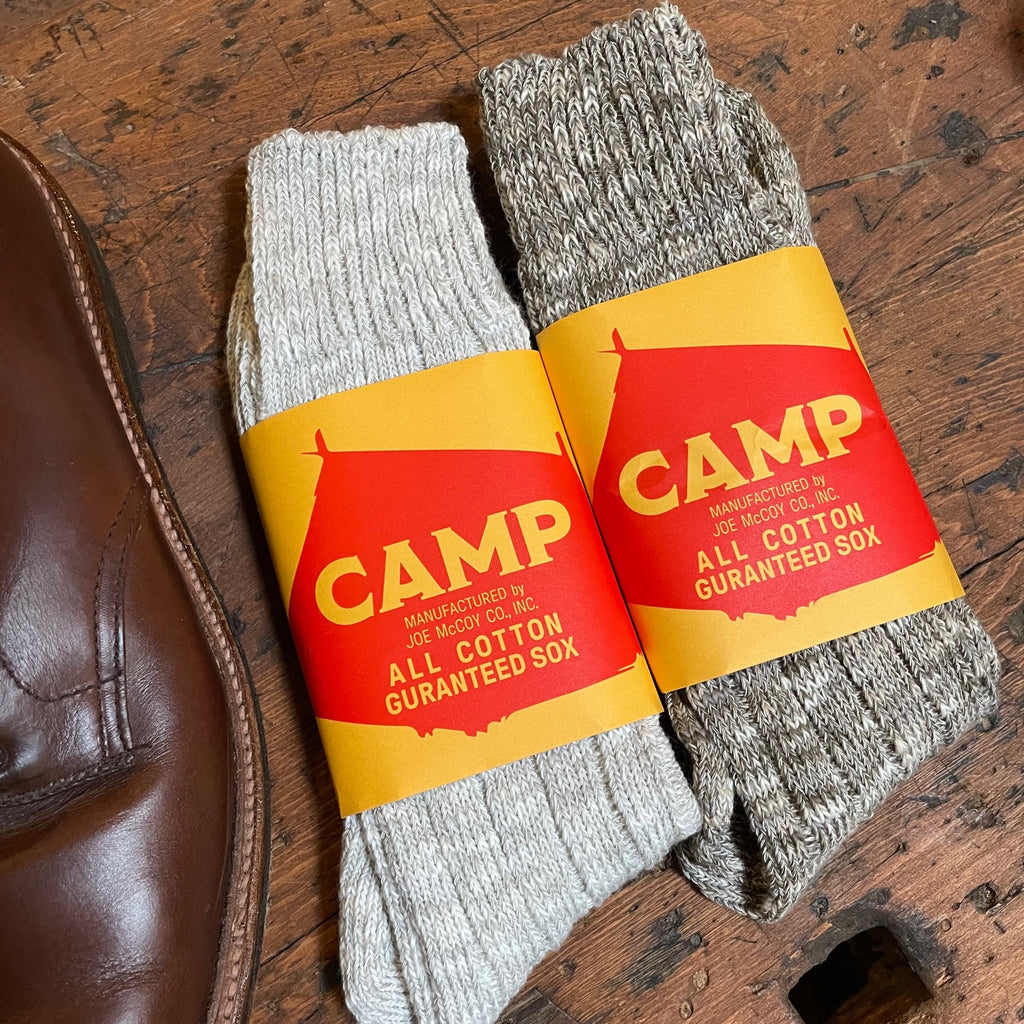 https://www.stuf-f.com/media/image/f2/00/d9/the-real-mccoys-outdoor-socks-camp-1.jpg