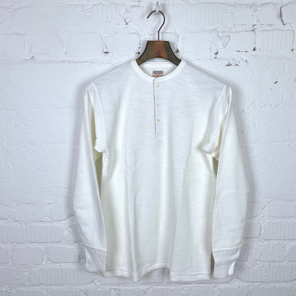 https://www.stuf-f.com/media/image/18/9b/fd/the-real-mccoys-western-cardigan-stitch-henley-shirt-cobalt-white-1.jpg