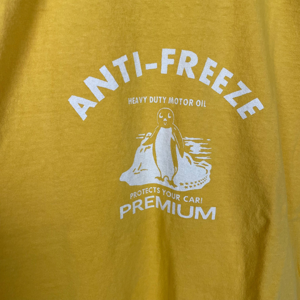 https://www.stuf-f.com/media/image/6a/07/d3/ues-anti-freeze-t-shirt-yellow-2.jpg
