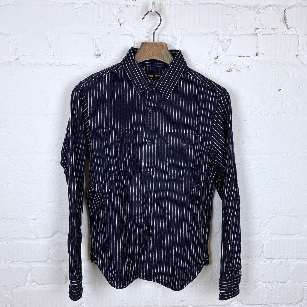 https://www.stuf-f.com/media/image/55/3b/80/ues-indigo-stripe-heavy-flannel-shirt-1.jpg