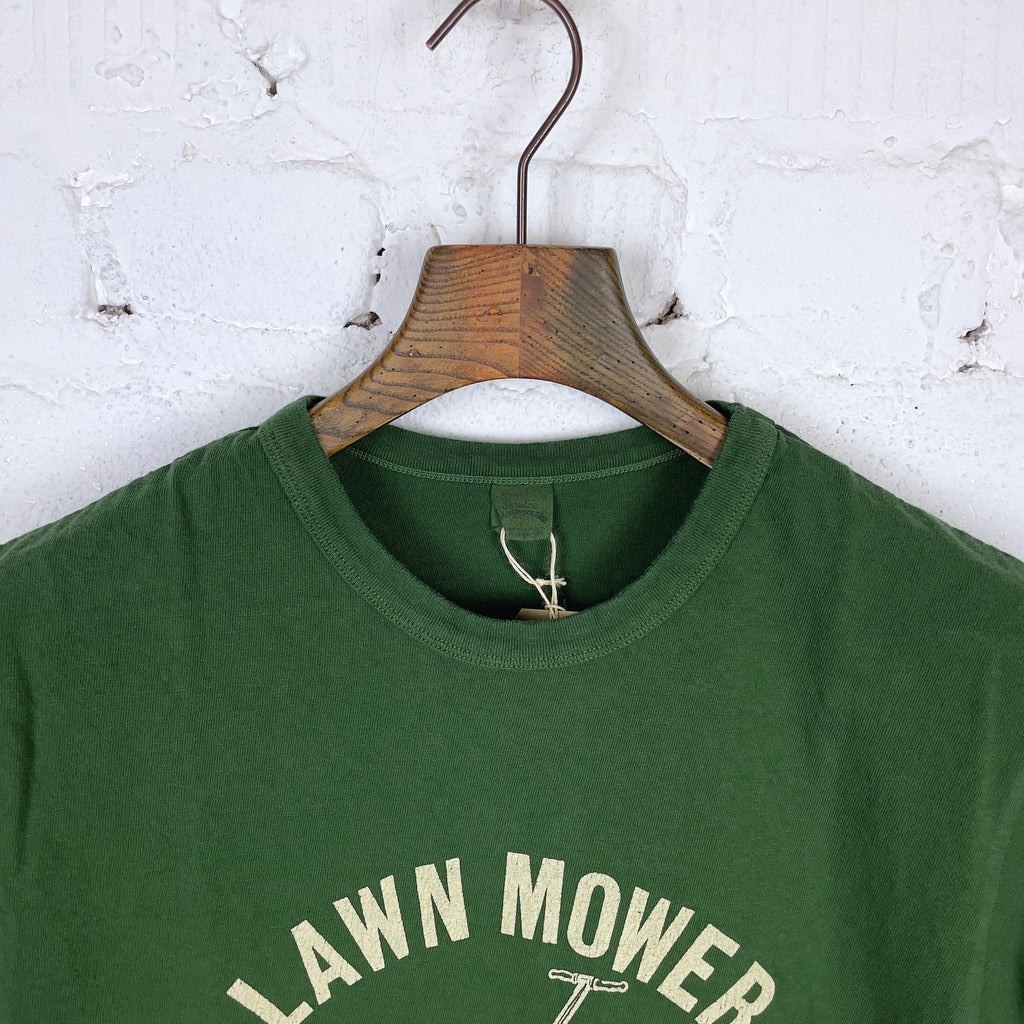 https://www.stuf-f.com/media/image/2b/ce/b2/ues-lawn-mower-t-shirt-green-3.jpg