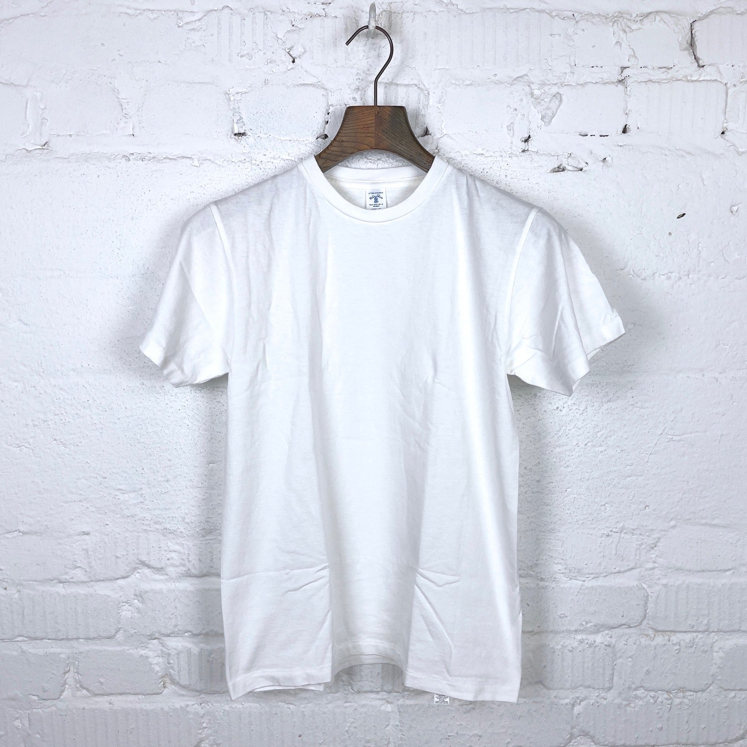velva sheen crewneck tee white