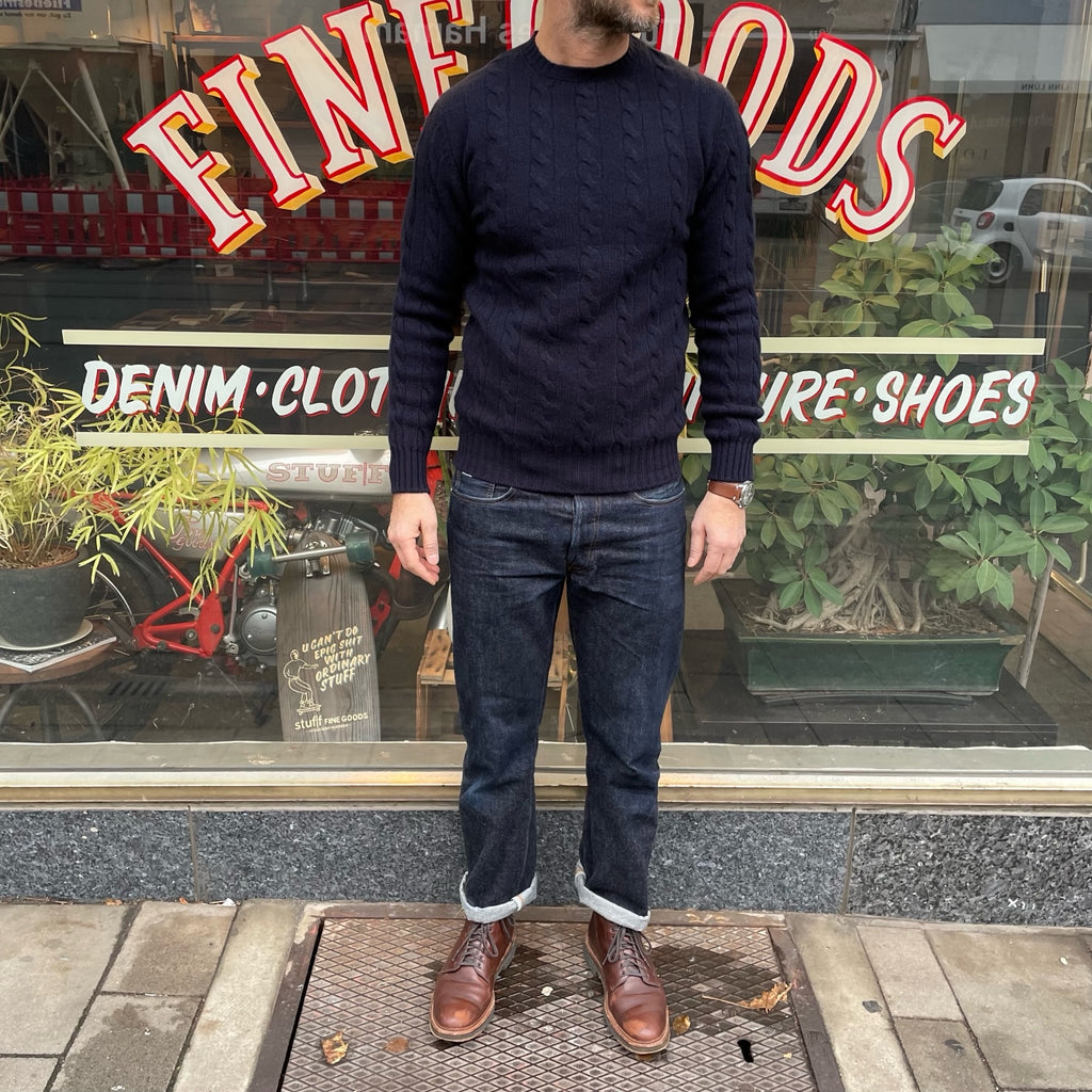 william lockie | gullan super geelong cable knit sweater - dark navy - Bild 3