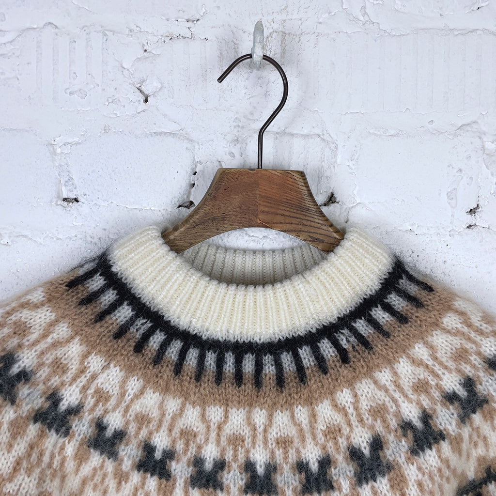 https://www.stuf-f.com/media/image/65/5f/93/yonetomi-mohair-wool-nordic-knit-sweater-white-3.jpg
